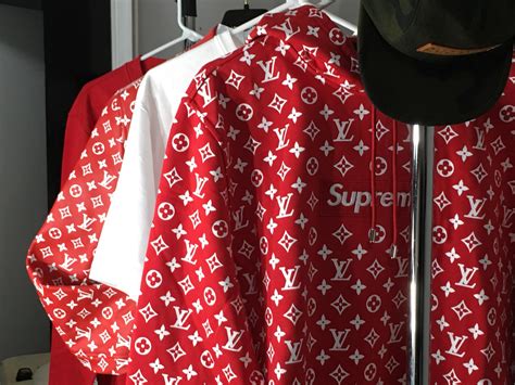 supreme louis vuitton las vegas|louis vuitton supreme real.